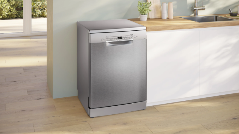 Bosch 14 Place Settings Freestanding Dishwasher White SMS6IKW01I
