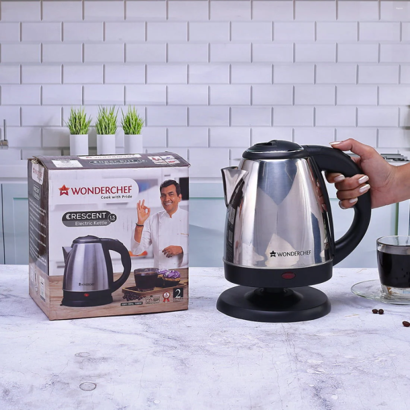 Wonderchef Crescent 1.5L 1350W Electric Kettle, Stainless Steel Body, Thermostat, Safety Locking Lid & Auto Shut-Off